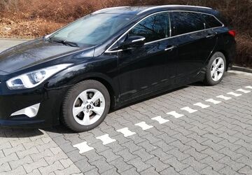 Hyundai i40 241.000 km 5.250 &euro; Altenkirchen 57610