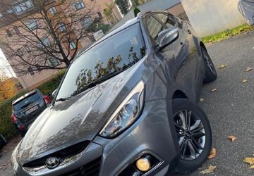 Hyundai ix35 153.504 km 12.990 &euro; Stuttgart 70439