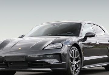 Porsche Taycan 12.500 km 96.490 &euro; Braunschweig 38114