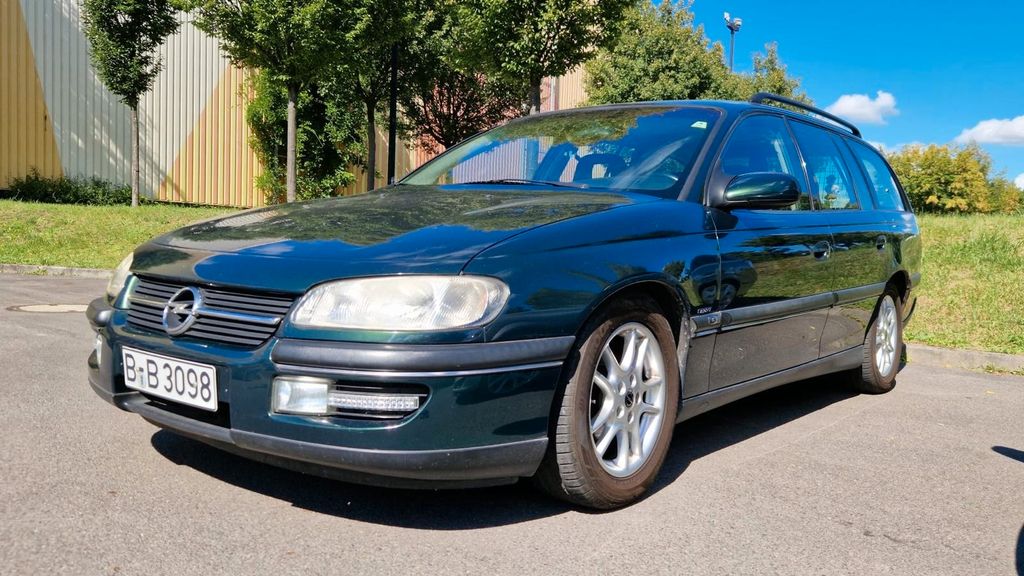 Opel Omega 124.778 km 800 &euro; Berlin 12683