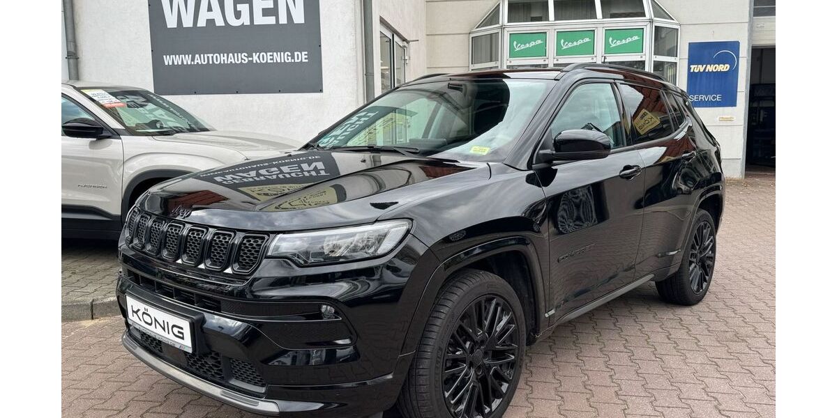 Jeep Compass 22.317 km 25.997 &euro; Gosen 15537