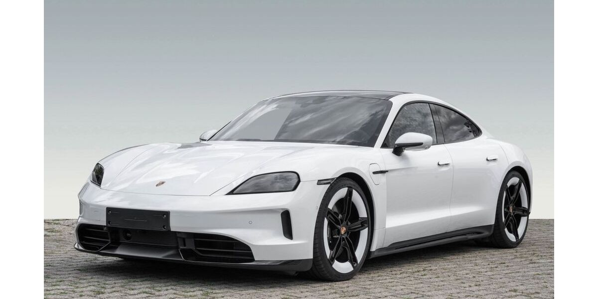 Porsche Taycan 9.900 km 132.800 &euro; Stuttgart 70469