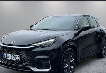 Lexus LBX 2.500 km 33.490 &euro; Würzburg 97076