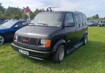 GMC Safari 123.000 km 9.000 &euro; Neufra 72419