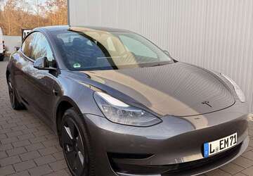 Tesla Model 3 44.000 km 27.999 &euro; Leipzig 04155