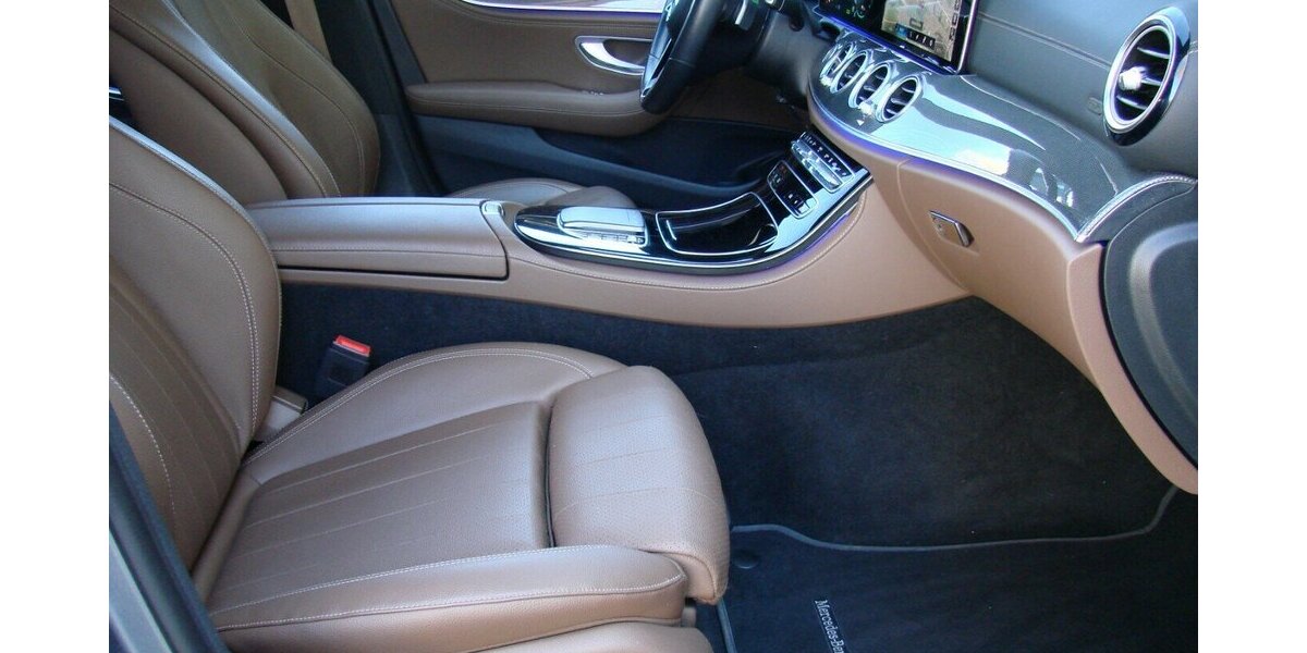Mercedes-Benz E 300 de AMG Exclusive Interieur Hybrid Kamera Tem 97.123 km 29.480 &euro; Falkensee 14612