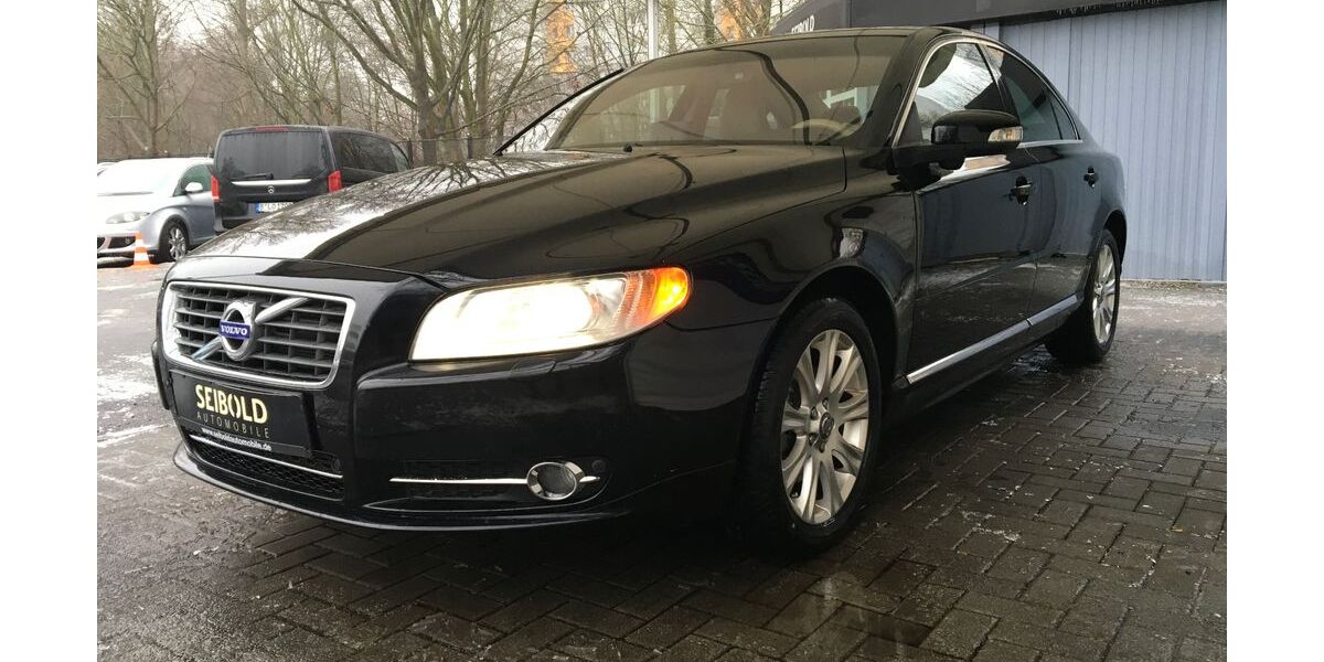 Volvo S80 41.145 km 13.980 &euro; Berlin 10315