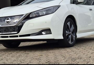 Nissan Leaf 43.708 km 14.950 &euro; Braunschweig 38112