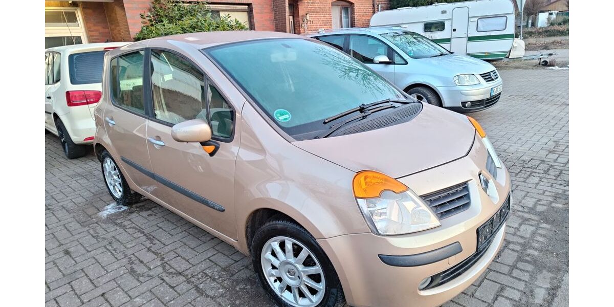 Renault Modus 146.000 km 2.500 &euro; Gandesbergen 27324