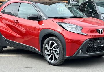 Toyota Aygo (X) 1.500 km 19.490 &euro; Arnsberg-Neheim 59755