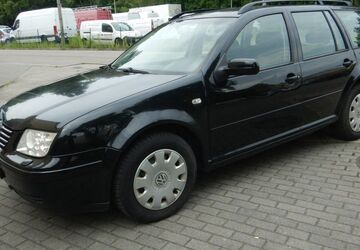 VW Bora 237.500 km 2.450 &euro; Berlin 12683