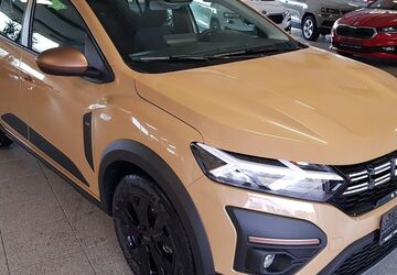 Dacia Sandero 1.352 km 19.950 &euro; Velburg 92355