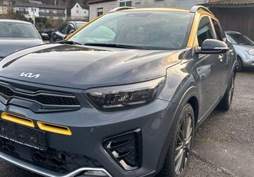 Kia Stonic 59.000 km 17.500 &euro; Leidersbach/Volkersbrunn 63849
