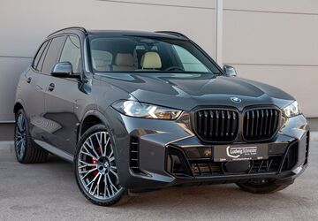 BMW X5 6.060 km 105.909 &euro; Neutraubling 93073