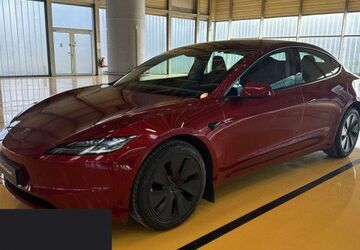 Tesla Model 3 18.314 km 48.200 &euro; Hanau 63457