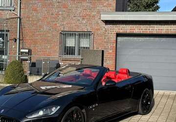 Maserati GranCabrio 144.000 km 43.500 &euro; Solingen 42651