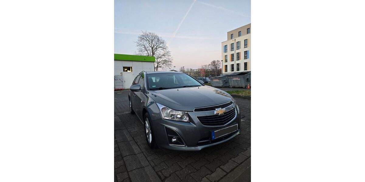 Chevrolet Cruze 109.000 km 5.600 &euro; Troisdorf 53840