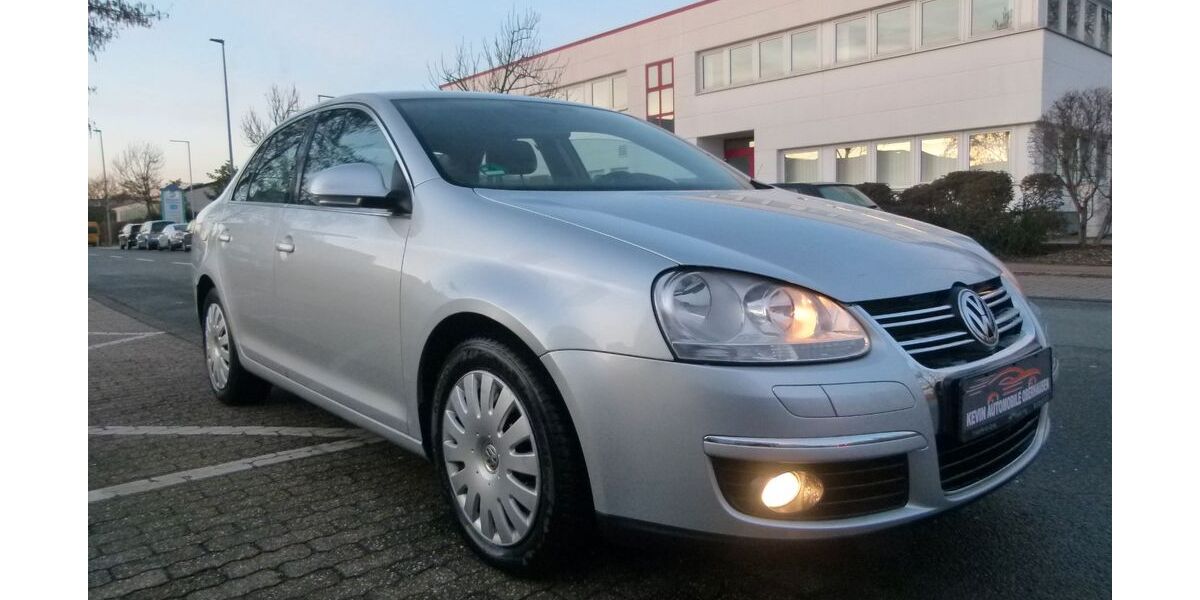 VW Jetta 253.799 km 3.200 &euro; Oberhausen 46047