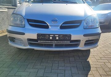 Nissan Almera Tino 180.000 km 950 &euro; Schlangen 33189