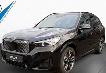 BMW iX1 33.333 km 40.790 &euro; Cloppenburg 49661