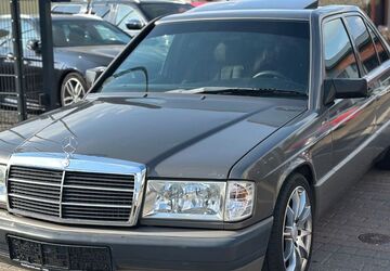 Mercedes-Benz 190 153.040 km 7.490 &euro; Uder 37318