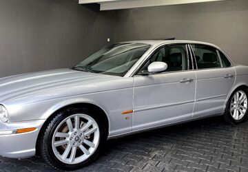 Jaguar XJ 200.000 km 7.990 &euro; Berlin 12279