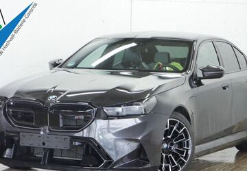 BMW M5 4.843 km 121.900 &euro; Uelzen 29525