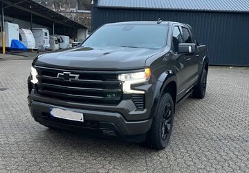 Chevrolet Silverado 23.000 km 84.000 &euro; Oberreifferscheid 53940