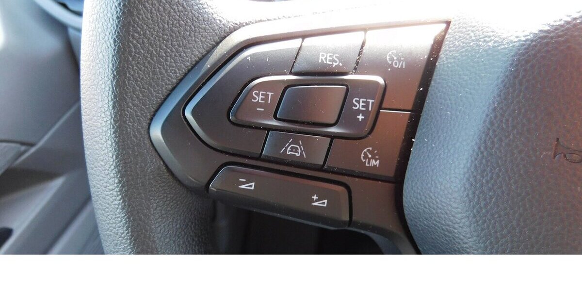 VW T7 Transporter 2.0 Lang TDI 3Sitze Navi Klima 12.200 km 32.990 &euro; Vordorf 38533