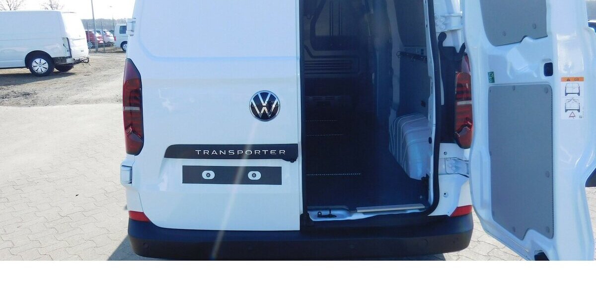 VW T7 Transporter 2.0 Lang TDI 3Sitze Navi Klima 12.200 km 32.990 &euro; Vordorf 38533