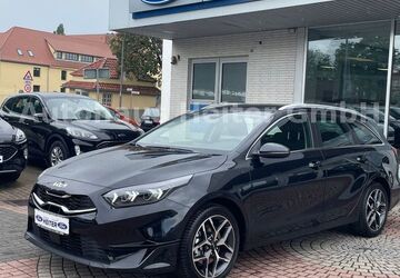 Kia ceed Sportswagon 10.620 km 24.590 &euro; Osnabrück 49090