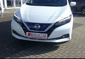 Nissan Leaf 19.907 km 16.600 &euro; Braunschweig 38112