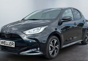 Toyota Yaris 1.800 km 25.990 &euro; Leipzig 04178