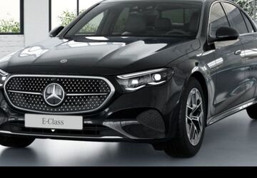 Mercedes-Benz E 200 9.900 km 54.900 &euro; München 80636