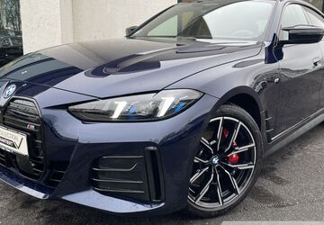 BMW i4 29.888 km 59.440 &euro; Essen 45134