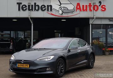 Tesla Model S 150.211 km 32.985 &euro; Emmen 