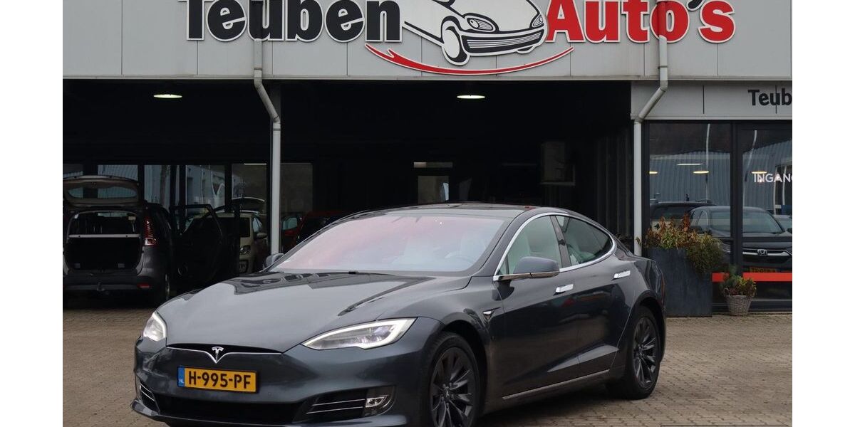 Tesla Model S 150.211 km 32.985 &euro; Emmen 
