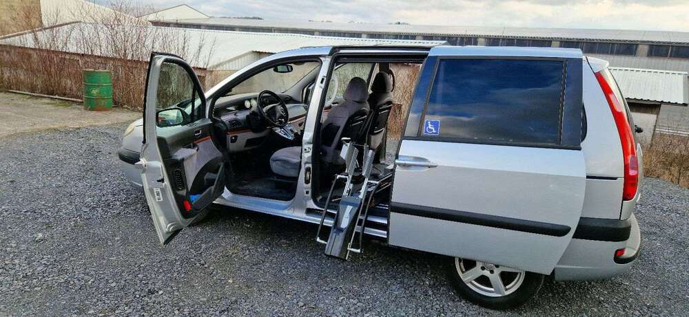 Citroen C8 148.500 km 5.999 &euro; Gedern/Ober Seemen 63688