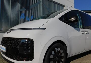 Hyundai STARIA 83.500 km 40.999 &euro; Harzgerode 06493