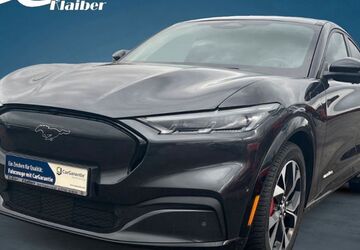 Ford Mustang Mach-E 33.900 km 29.950 &euro; Bad Friedrichshall 74177