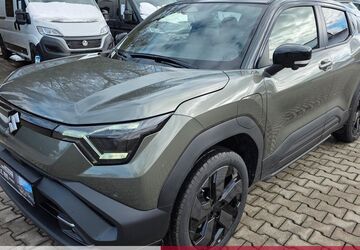 Suzuki e Vitara 2.500 km 37.490 &euro; Hebertsfelden 84332