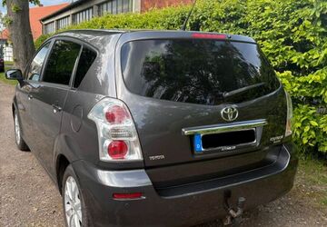 Toyota Corolla Verso 247.041 km 4.600 &euro; Preußisch Oldendorf 32361