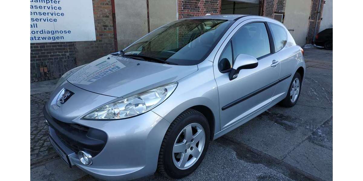 Peugeot 207 123.209 km 2.990 &euro; Leipzig 04129