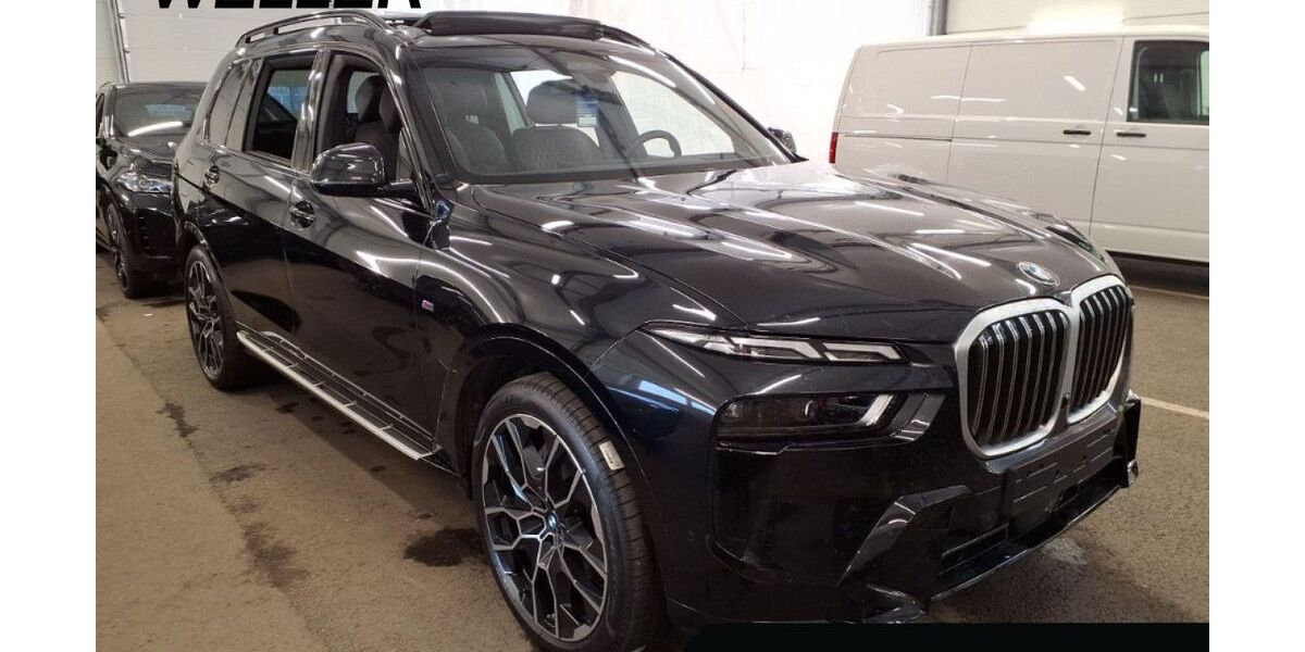 BMW X7 24.758 km 85.650 &euro; Paderborn 33104