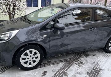 Kia Rio 82.374 km 7.199 &euro; Kirchheim b. München 85551