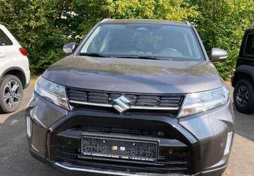 Suzuki Vitara 22.000 km 23.390 &euro; Upahl 23936