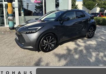 Toyota C-HR 13.200 km 27.960 &euro; Kreuztal 57223