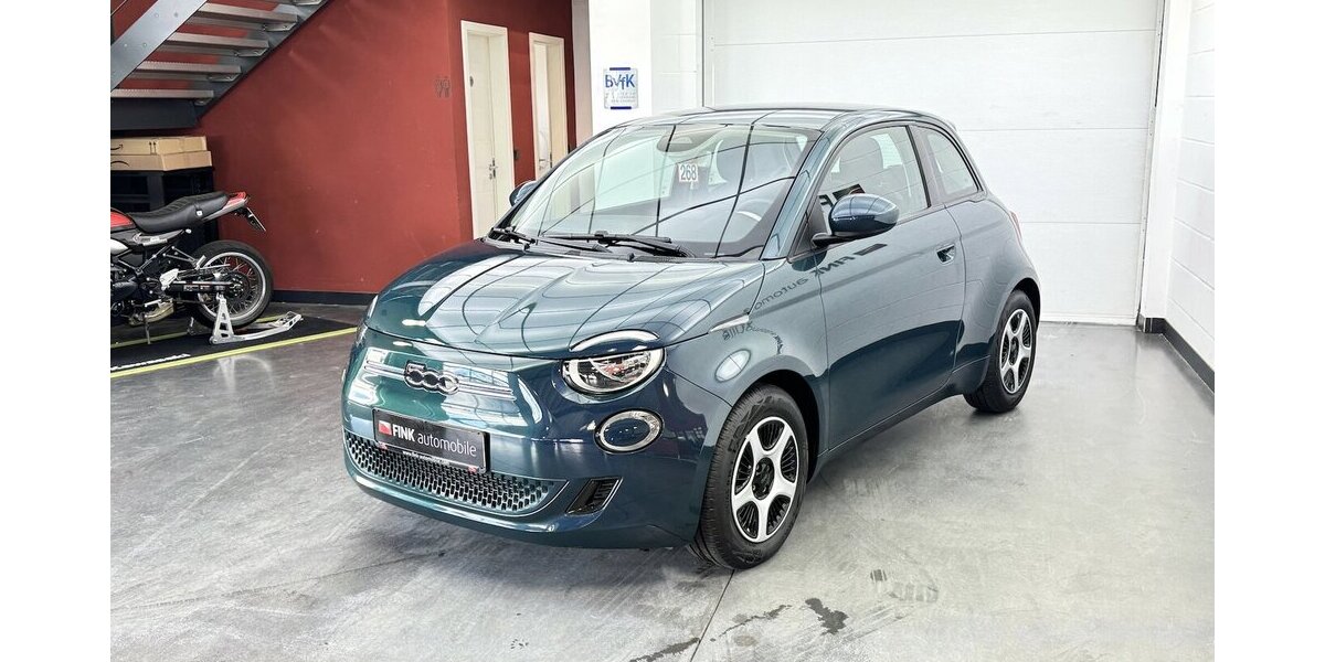 Fiat 500e Action 1.Hand Carplay 9.751 km 14.670 &euro; Lich 35423