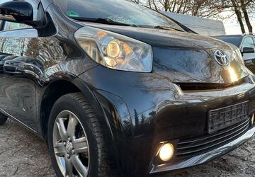 Toyota IQ 75.800 km 7.490 &euro; Berlin 14167