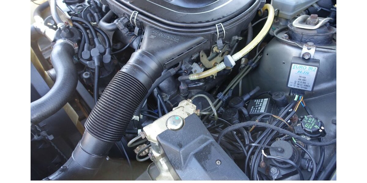 Mercedes-Benz 190 E 2.3 H-Kennz. Oldtimer eSHSD Verschl-t. neu g 212.900 km 7.950 &euro; Neumarkt/OPf 92318